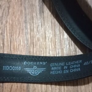 Men's Dockers Black Genuine Leather Belt With Silver Buckle Classic Vintage